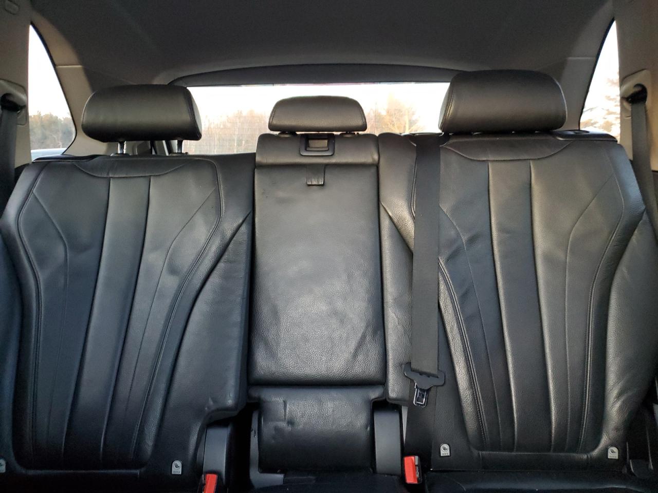 2015 BMW X5 VIN 5UXKR0C59F0K70633 Copart auction photo, front end / minor dent/scratches damage thumbnail 10