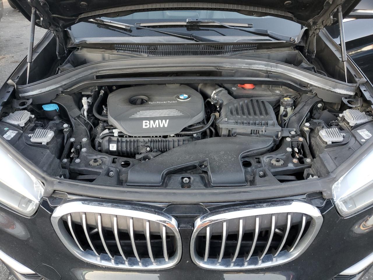 2017 BMW X1 VIN WBXHT3C39H5F83089 Copart auction photo, rear end / minor dent/scratches damage thumbnail 12