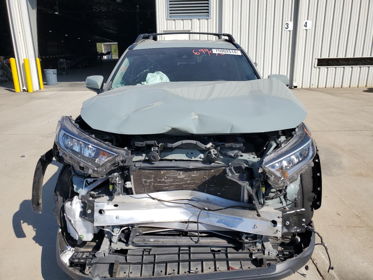 2021 Toyota RAV 4 VIN 2T3W1RFV6MW163168 Copart auction photo, front end damage thumbnail 5