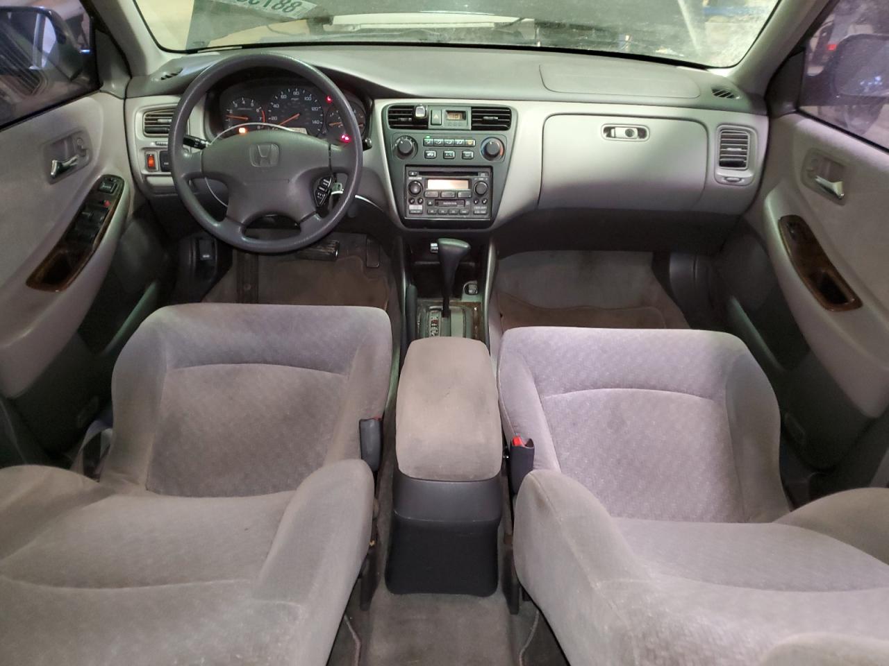 2002 Honda Accord VIN 1HGCG56722A173818 Copart auction photo, rear end / minor dent/scratches damage thumbnail 8