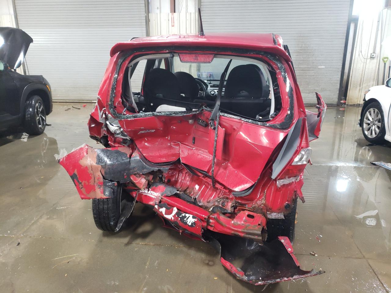 2007 Honda Fit VIN JHMGD38697S059462 Copart auction photo, all over damage thumbnail 6