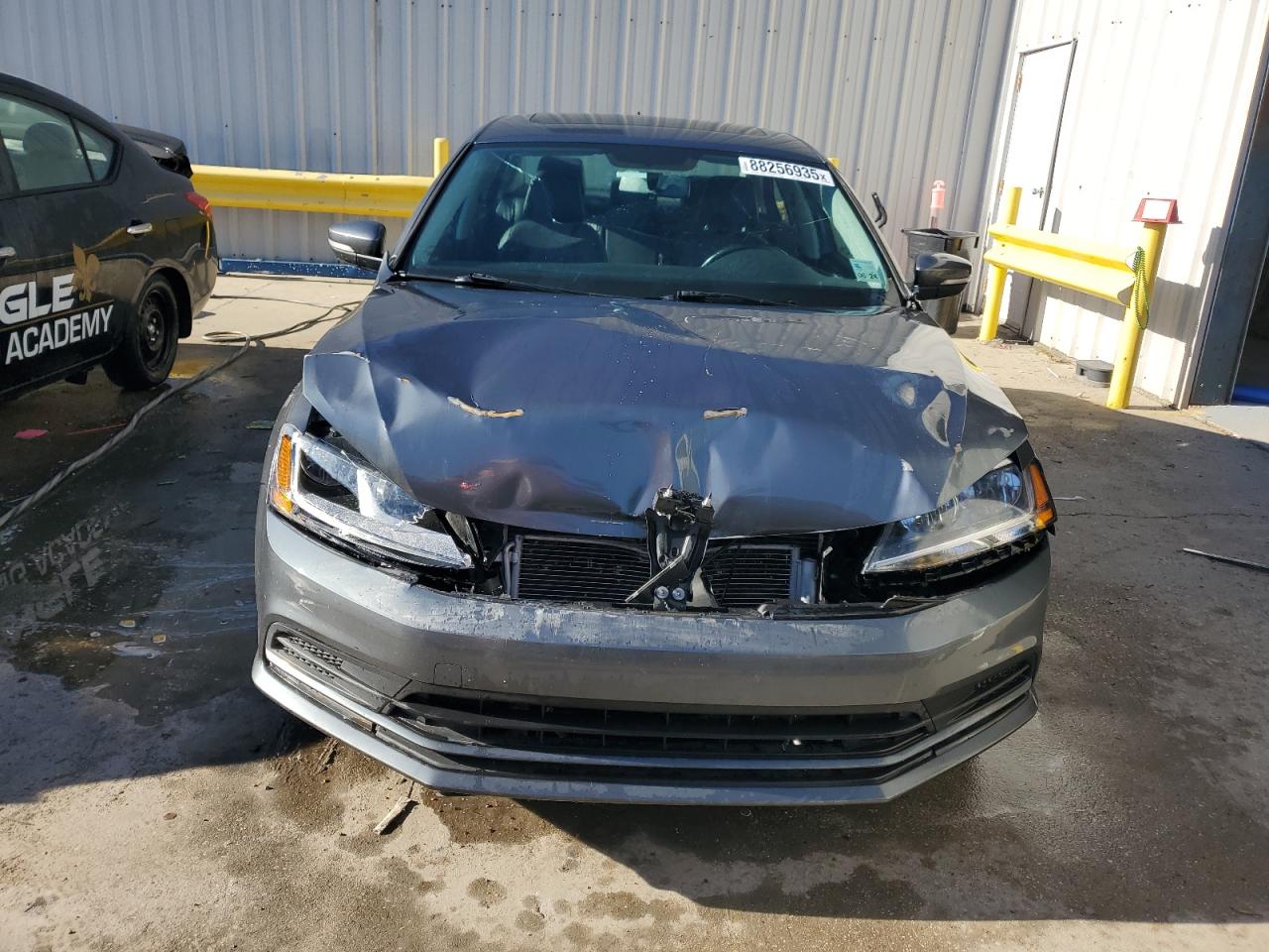 2018 Volkswagen Jetta VIN 3VWDB7AJ7JM224194 Copart auction photo, front end damage thumbnail 5
