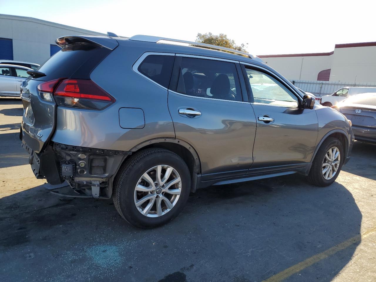 2018 Nissan Rogue VIN JN8AT2MTXJW490106 Copart auction photo, rear end damage thumbnail 3