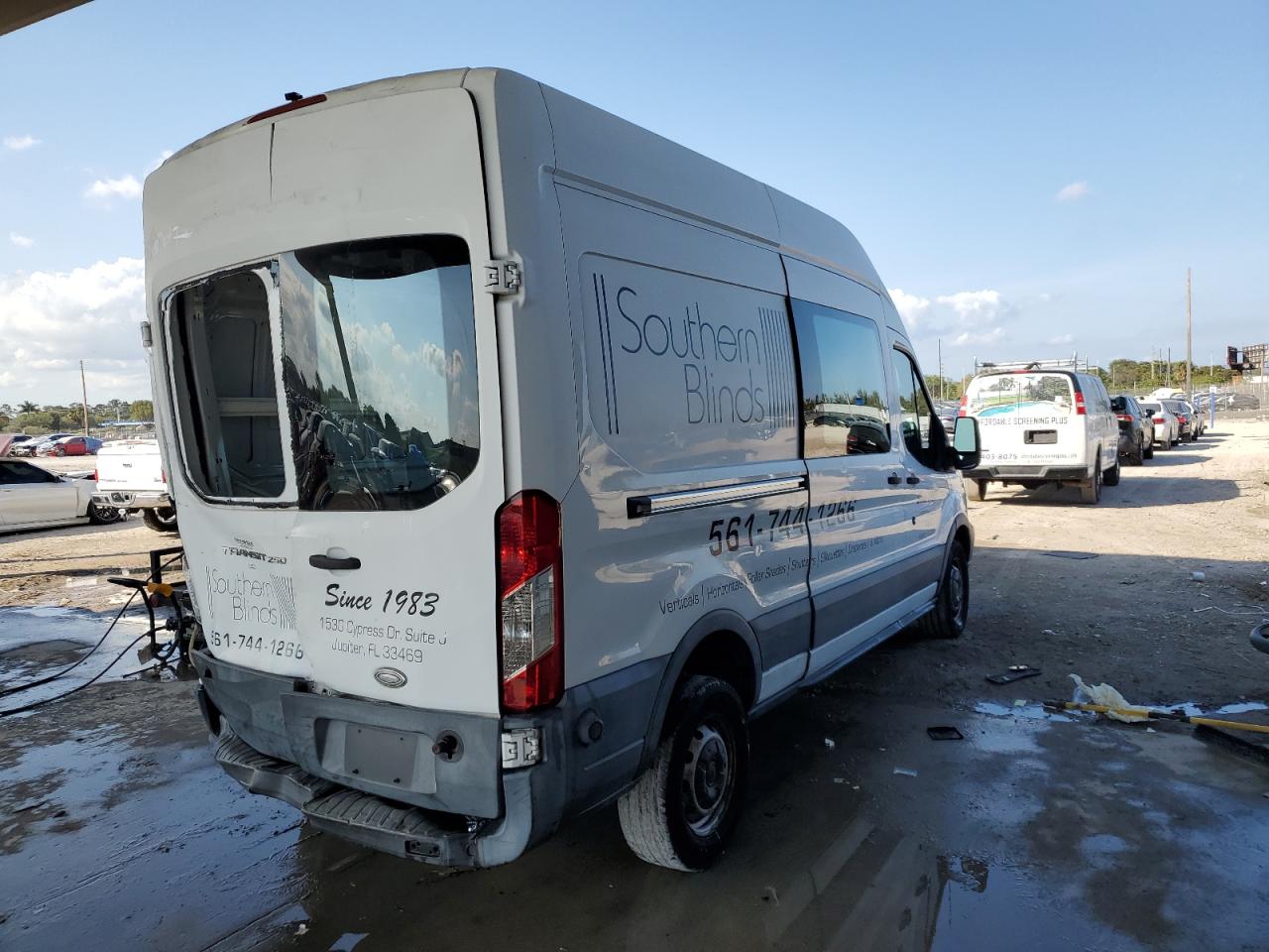 2015 Ford Transit VIN 1FTNR2XM8FKA15066 Copart auction photo, rear end / side damage thumbnail 3