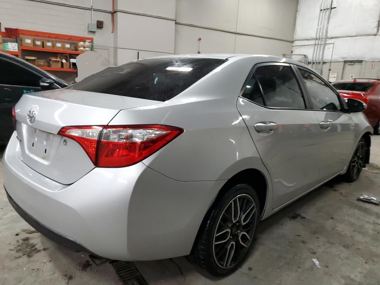 2015 Toyota Corolla VIN 5YFBURHEXFP314478 Copart auction photo, front end / side damage thumbnail 3