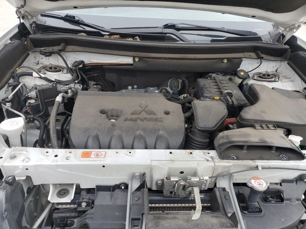 2020 Mitsubishi Outlander VIN JA4AZ3A36LZ021224 Copart auction photo, front end / side damage thumbnail 12