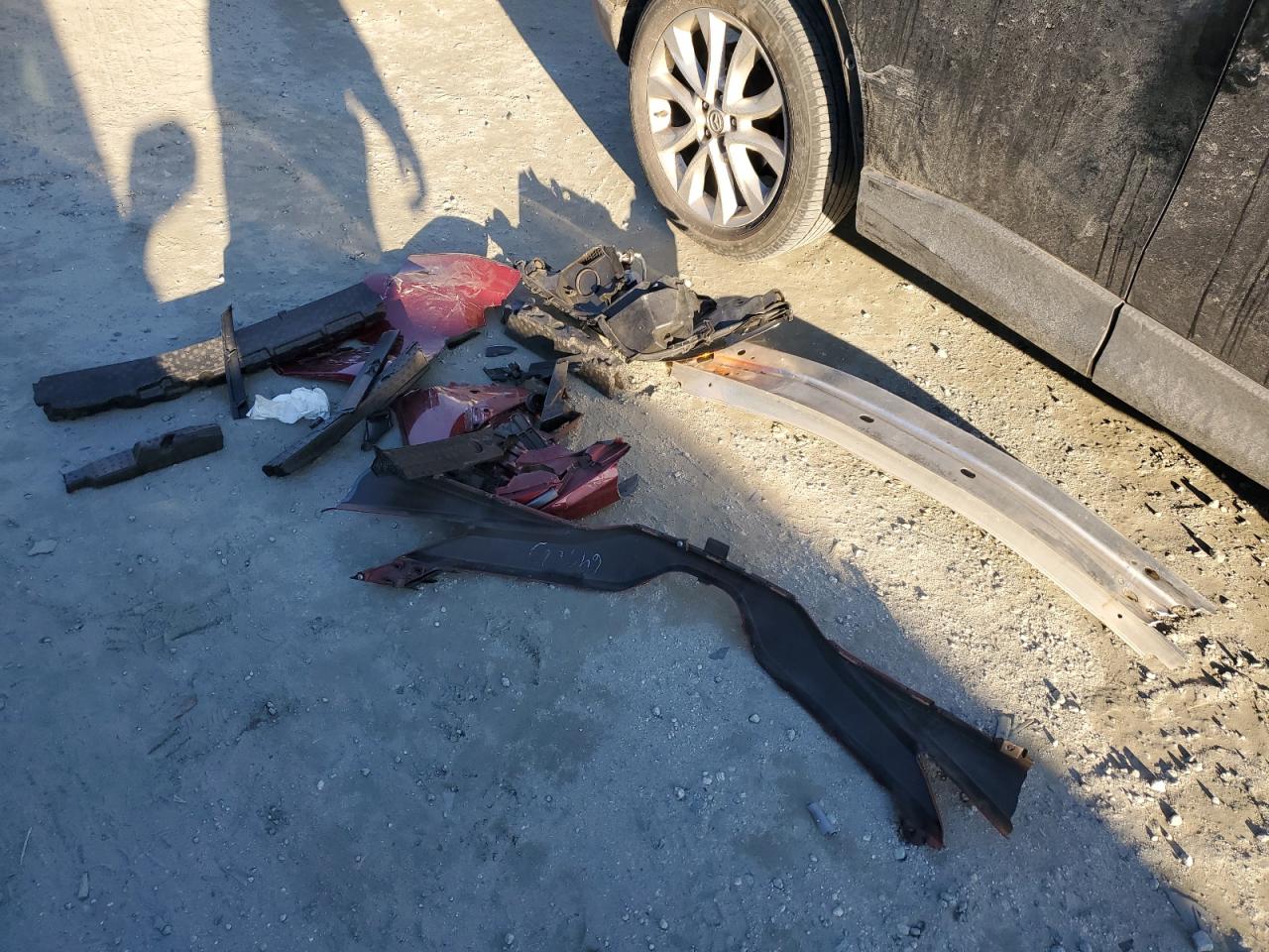 2018 Toyota Camry VIN 4T1B21HK8JU507040 Copart auction photo, front end damage thumbnail 14