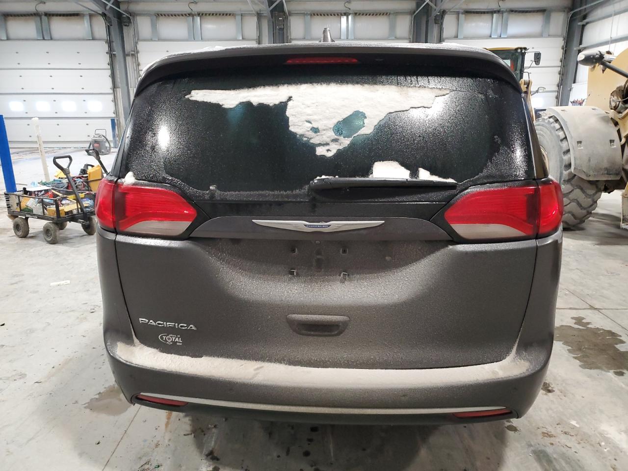 2018 Chrysler Pacifica VIN 2C4RC1BGXJR280421 Copart auction photo, front end damage thumbnail 6