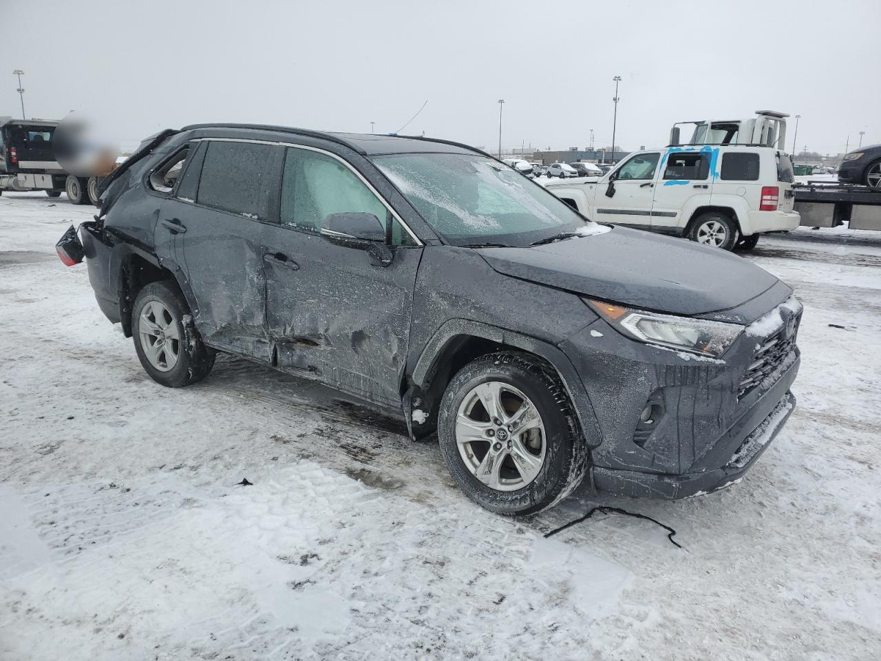 2019 Toyota RAV 4 VIN 2T3P1RFV8KW073067 Copart auction photo, rear end / side damage thumbnail 4