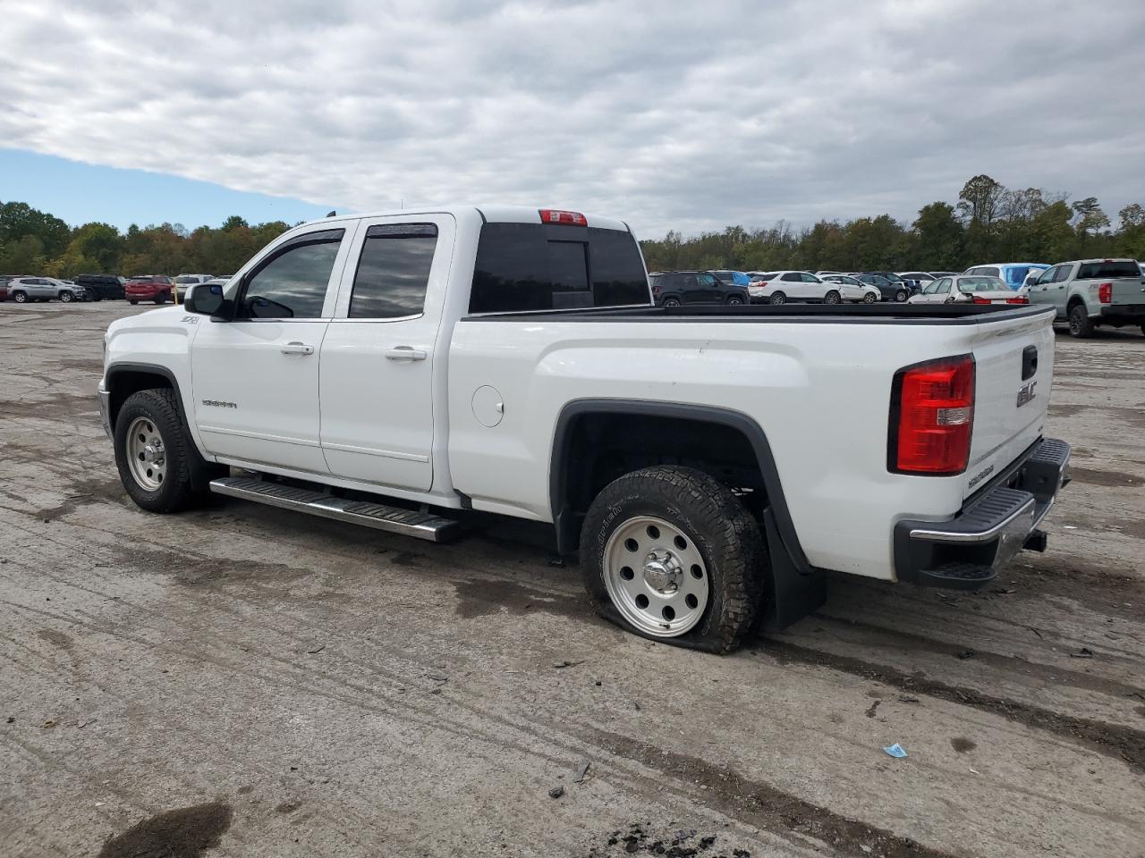 2017 GMC Sierra VIN 1GTV2MEC9HZ109767 Copart auction photo, side damage thumbnail 2