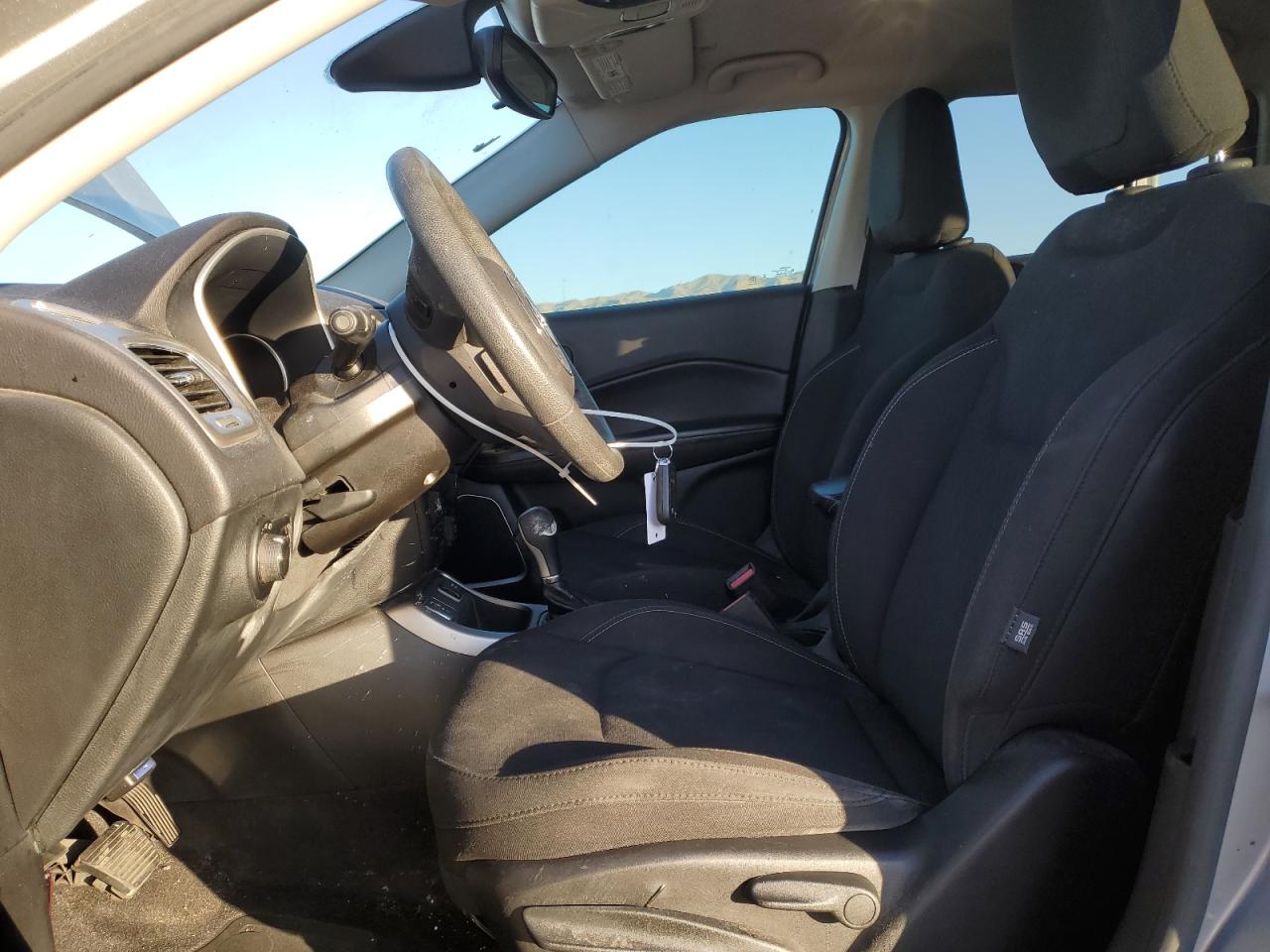 2018 Jeep Compass VIN 3C4NJCABXJT123801 Copart auction photo, front end damage thumbnail 7