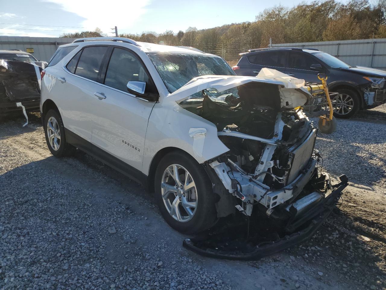 2020 Chevrolet Equinox VIN 3GNAXNEV9LS674721