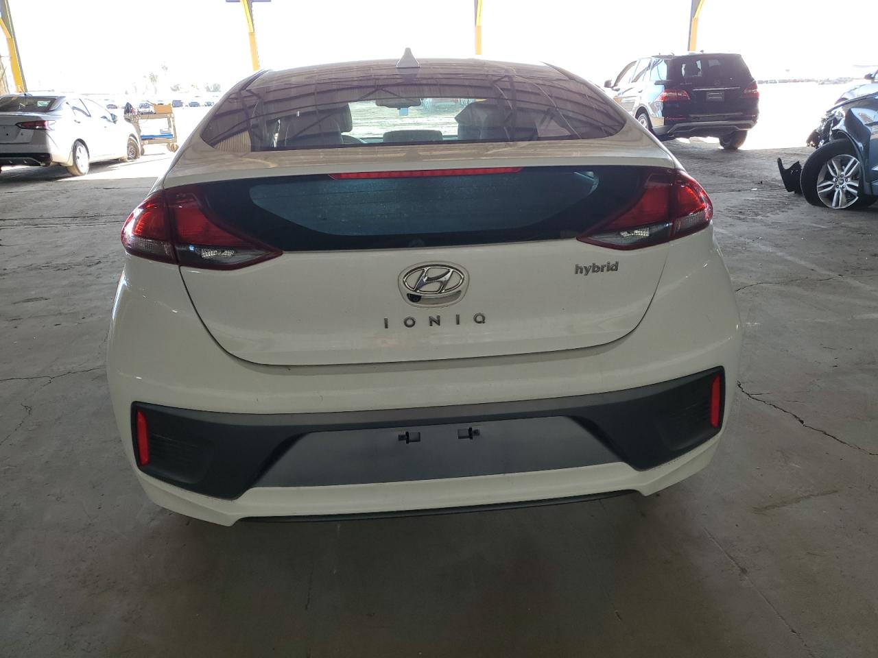 2022 Hyundai IONIQ VIN KMHC75LC0NU266254 Copart auction photo, side / minor dent/scratches damage thumbnail 6