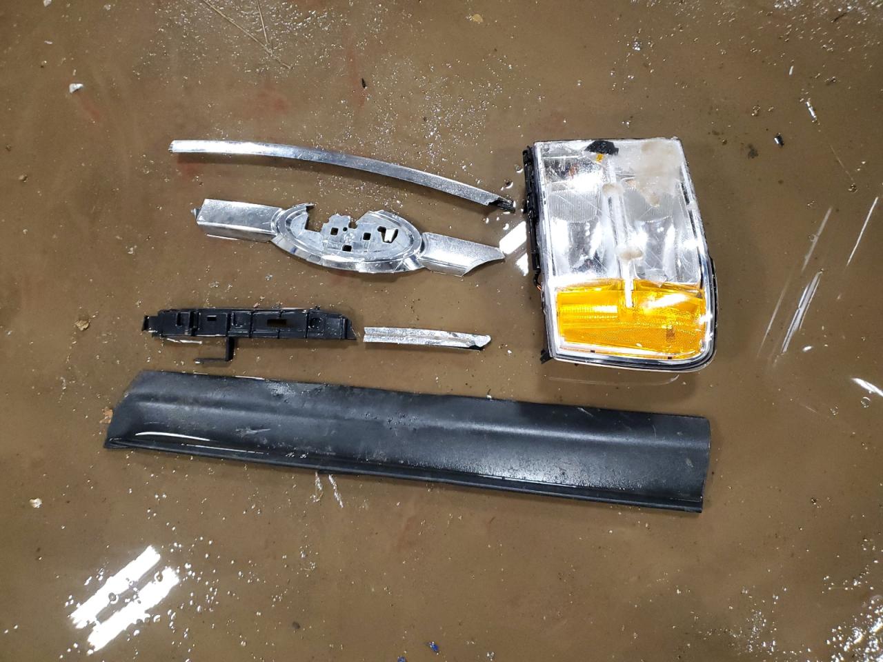2012 Ford F-150 VIN 1FTFX1EF4CFA47834 Copart auction photo, front end / mechanical damage thumbnail 12