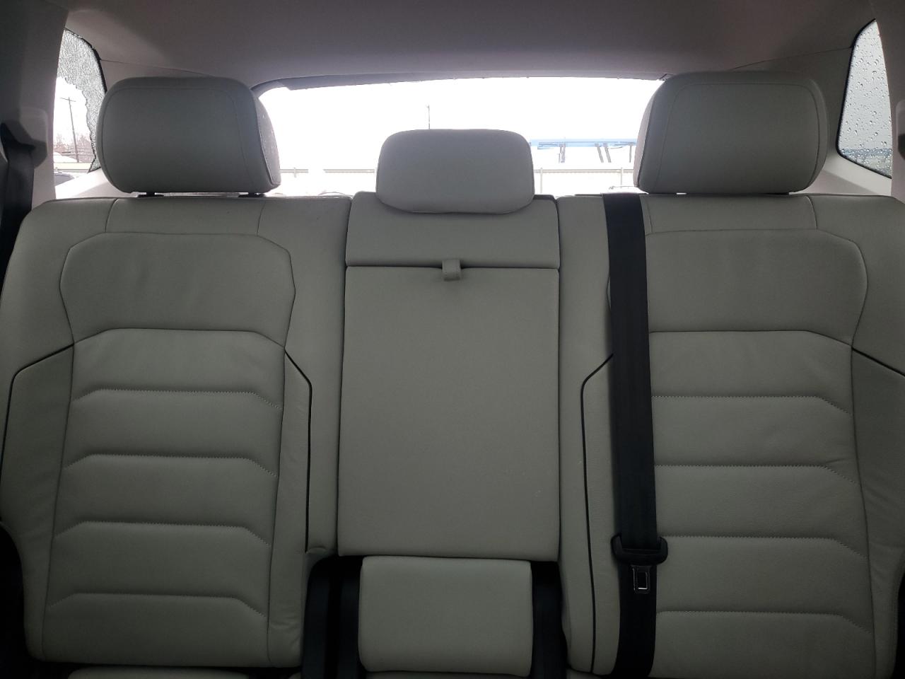 2018 Volkswagen Tiguan VIN 3VV4B7AX7JM003669 Copart auction photo, rear end / side damage thumbnail 10