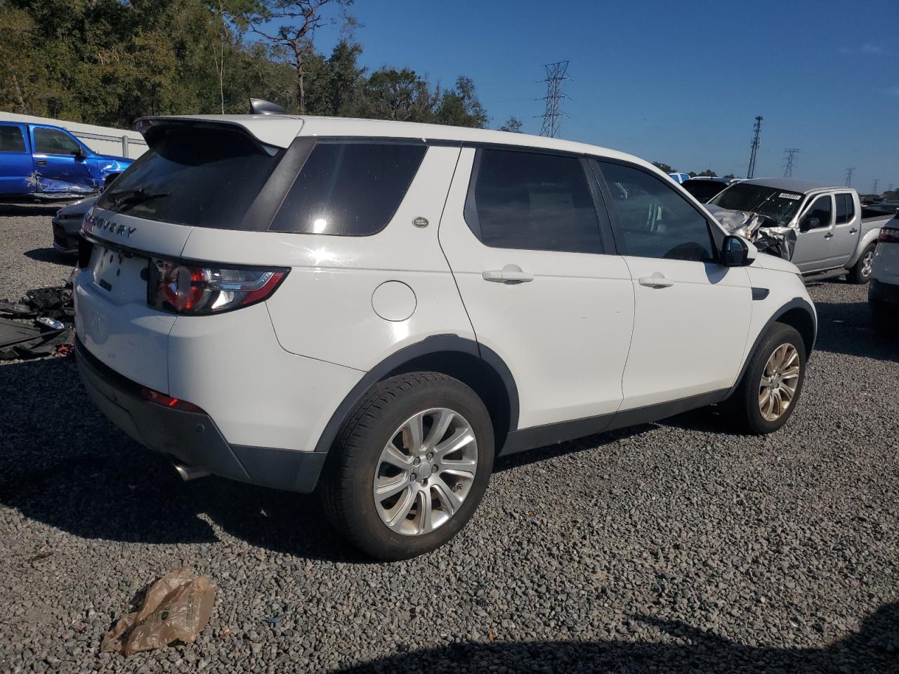 2017 Land Rover Discovery VIN SALCP2BG7HH659262 Copart auction photo, mechanical damage thumbnail 3