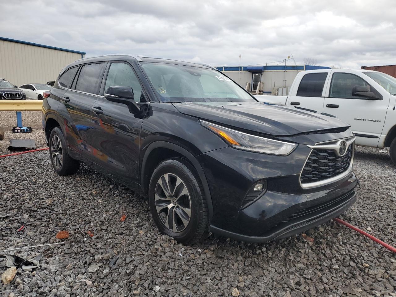 2021 Toyota Highlander VIN 5TDGZRAH4MS073520 Copart auction photo, front end / rear end damage thumbnail 4