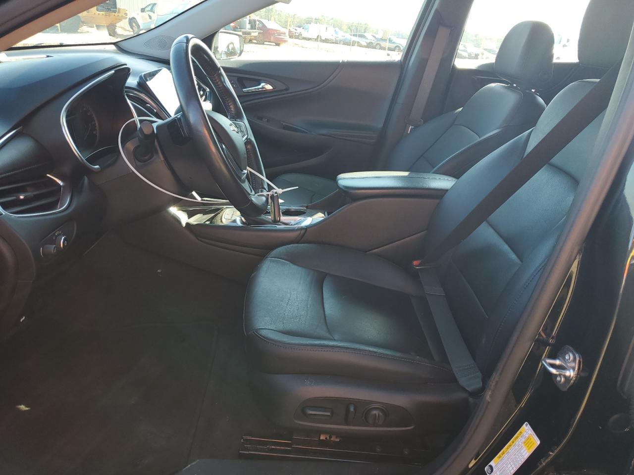 2021 Chevrolet Malibu VIN 1G1ZD5ST0MF077270 Copart auction photo, front end damage thumbnail 7