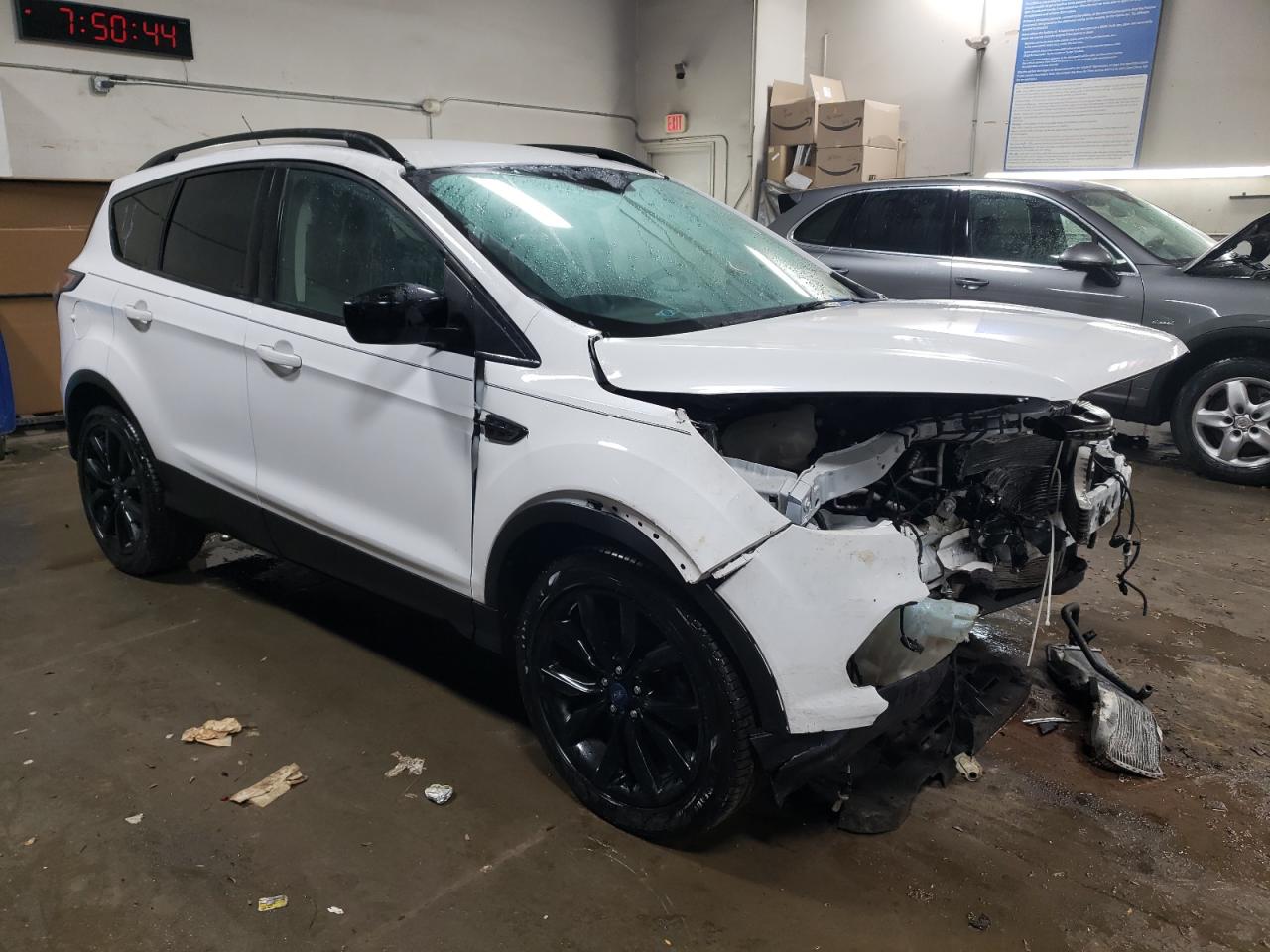 2017 Ford Escape VIN 1FMCU0GDXHUB20950 Copart auction photo, front end damage thumbnail 4