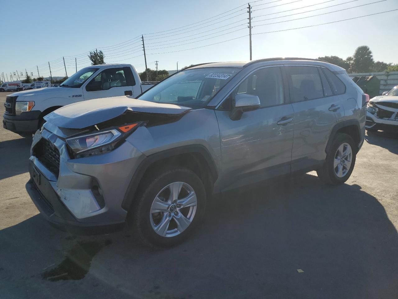 2019 Toyota RAV 4 VIN 2T3P1RFVXKC030447
