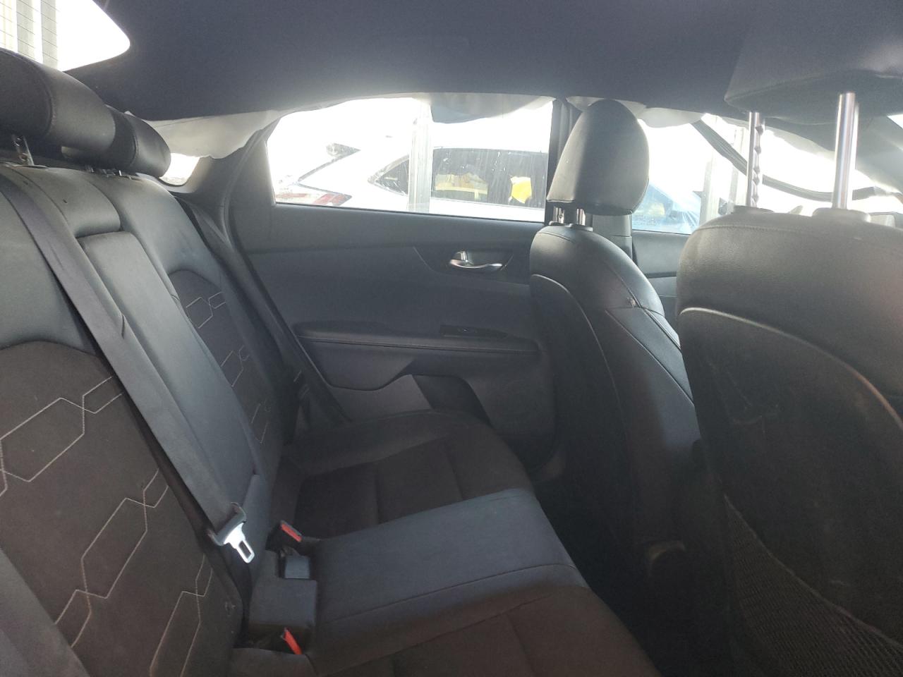 2021 KIA Forte VIN 3KPF34AD7ME381787 Copart auction photo, front end damage thumbnail 11