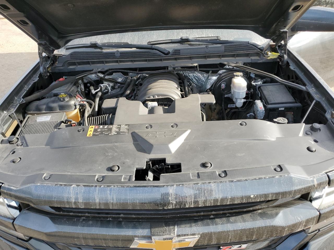 2018 Chevrolet Silverado VIN 3GCUKREC9JG135316 Copart auction photo, rear end damage thumbnail 11