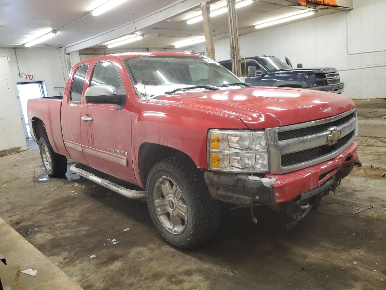 2010 Chevrolet Silverado VIN 1GCSKTE36AZ160372 Copart auction photo, front end / rear end damage thumbnail 4