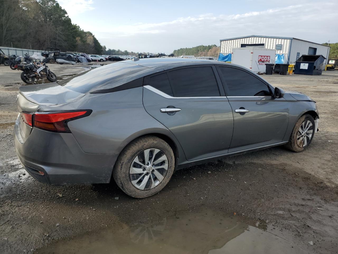 2019 Nissan Altima VIN 1N4BL4BV9KC233141 Copart auction photo, front end / minor dent/scratches damage thumbnail 3