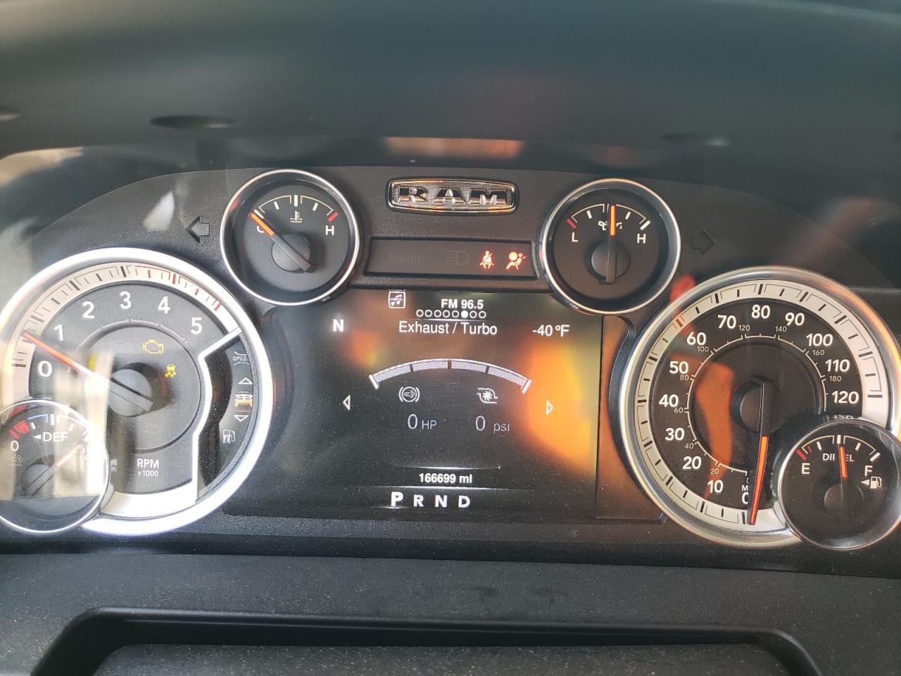 2016 RAM 2500 VIN 3C6UR5FL4GG369818 Copart auction photo, front end damage thumbnail 9