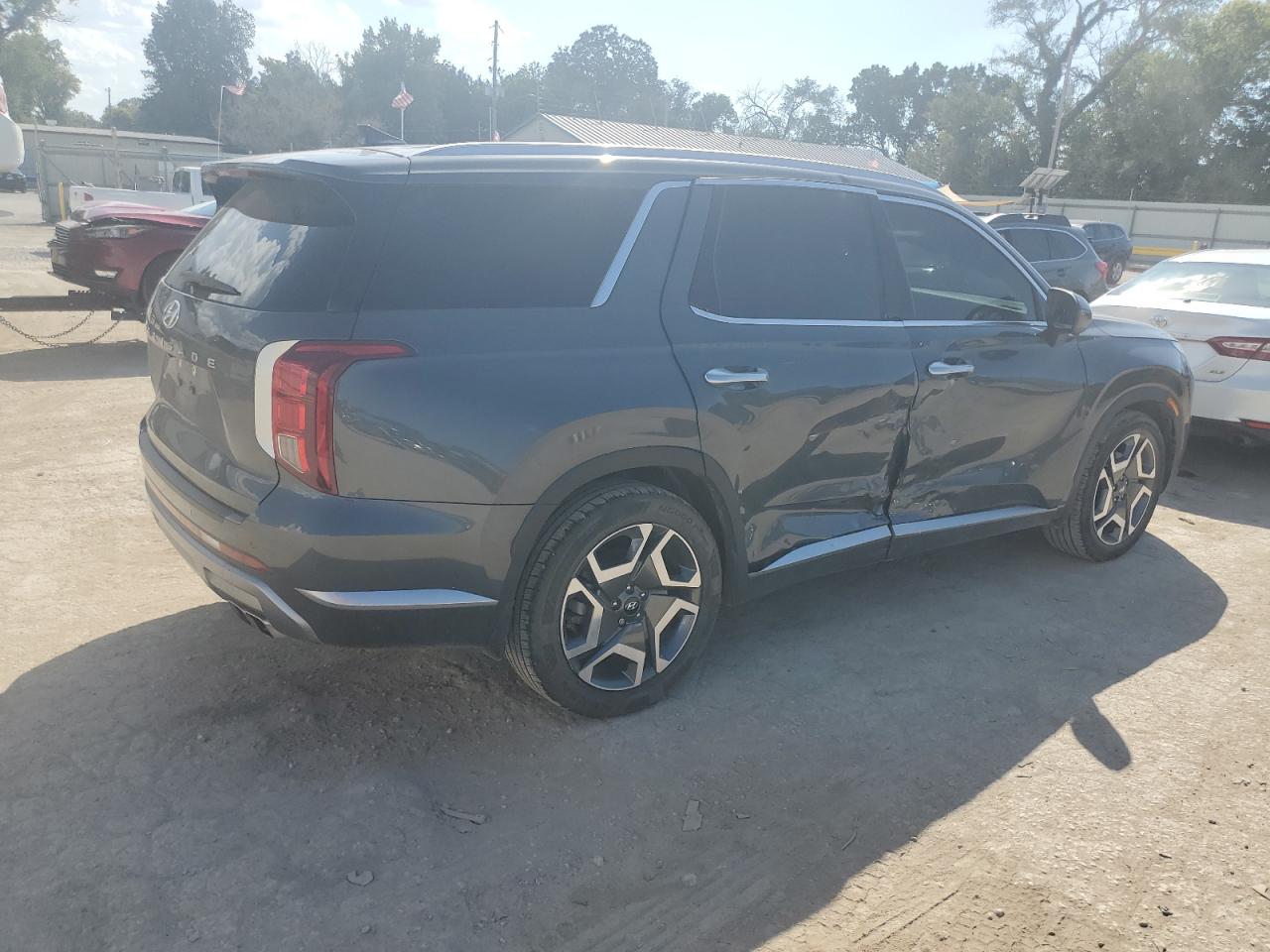 2023 Hyundai Palisade VIN KM8R44GE5PU578890 Copart auction photo, side damage thumbnail 3