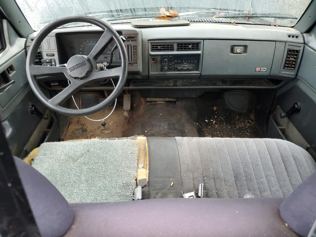 1993 Chevrolet S-10 Pickup VIN 1GCCS14ZXP8165295 Copart auction photo, side damage thumbnail 8