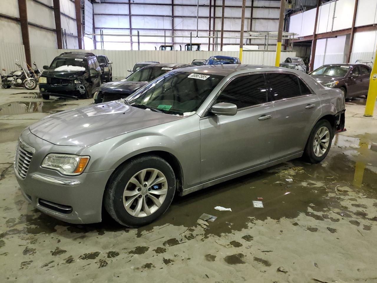 2014 Chrysler 300 VIN 2C3CCAAG4EH296735