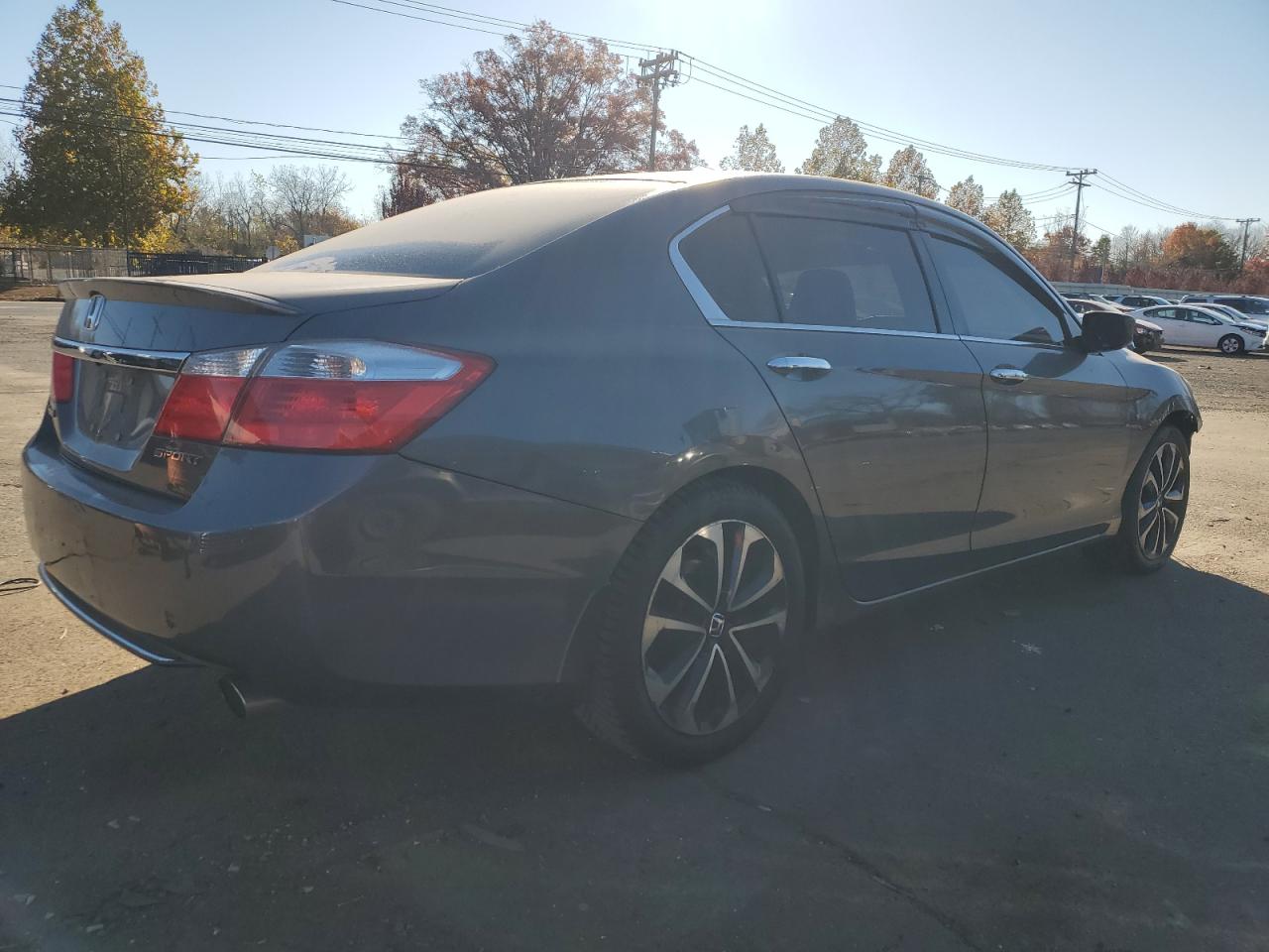 2013 Honda Accord VIN 1HGCR2F51DA224607 Copart auction photo, front end / minor dent/scratches damage thumbnail 3