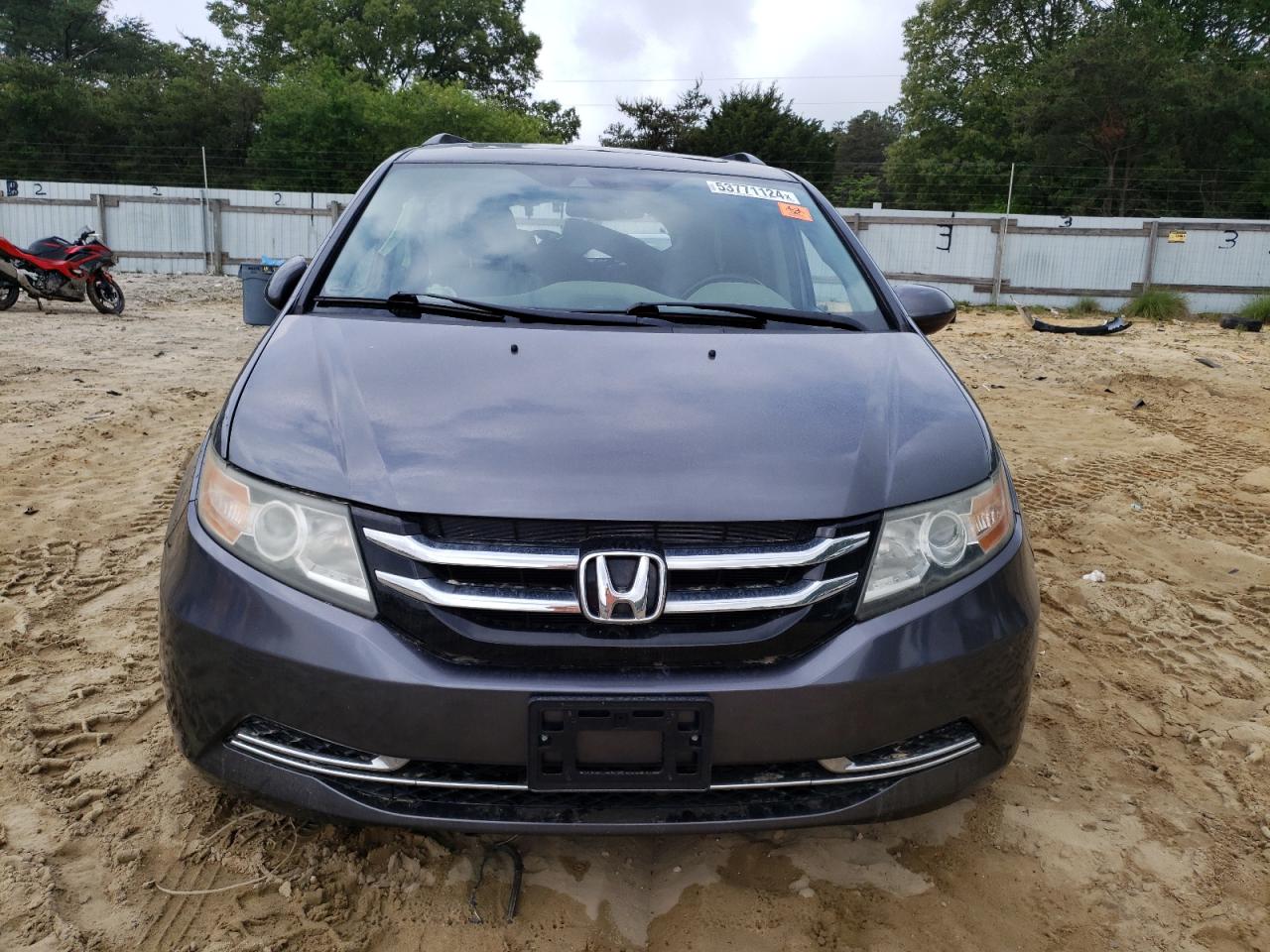2014 Honda Odyssey VIN 5FNRL5H6XEB033584 Copart auction photo, rear end / all over damage thumbnail 5