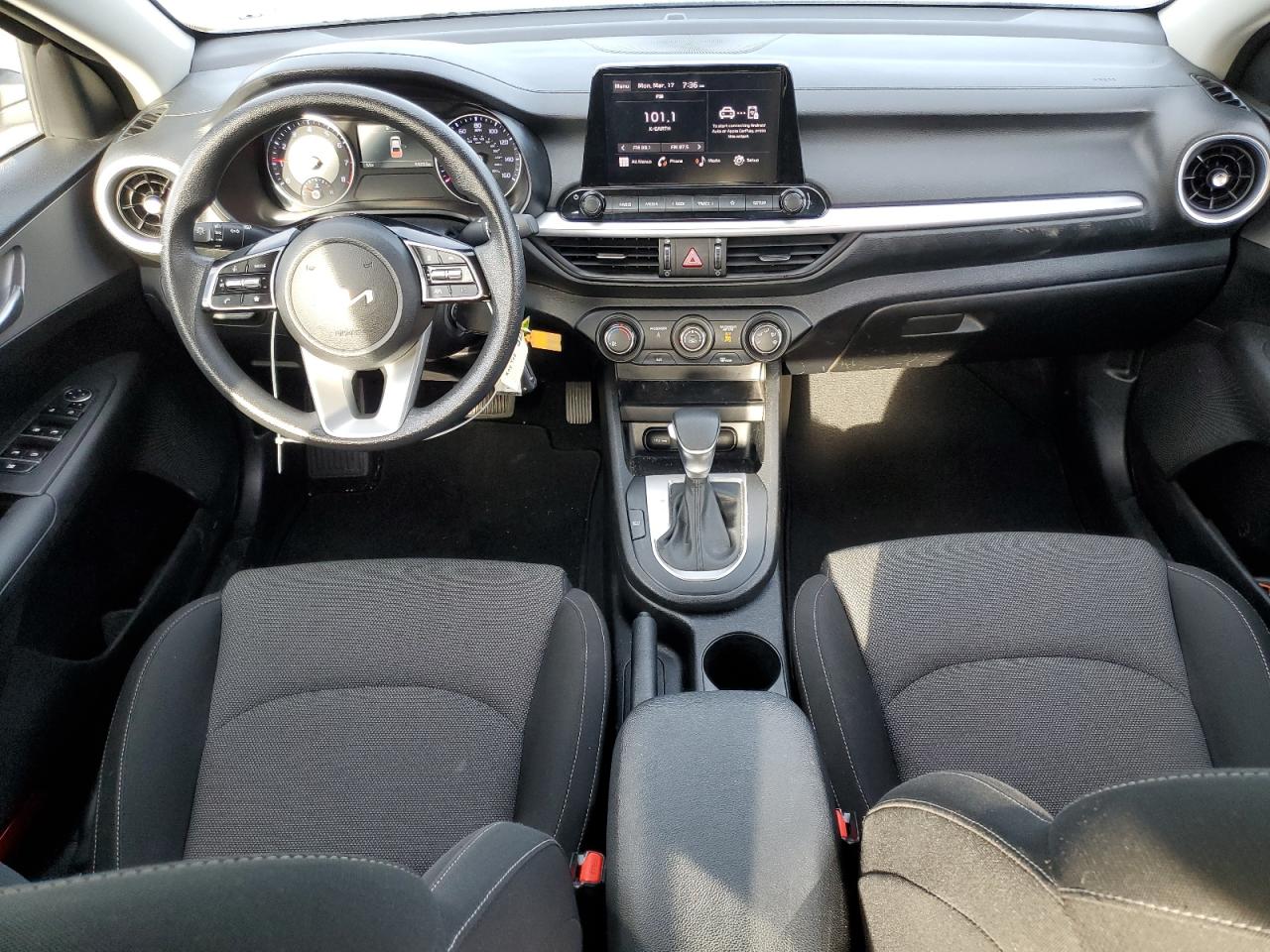 2024 KIA Forte VIN 3KPF24AD2RE701687 Copart auction photo, front end / minor dent/scratches damage thumbnail 8