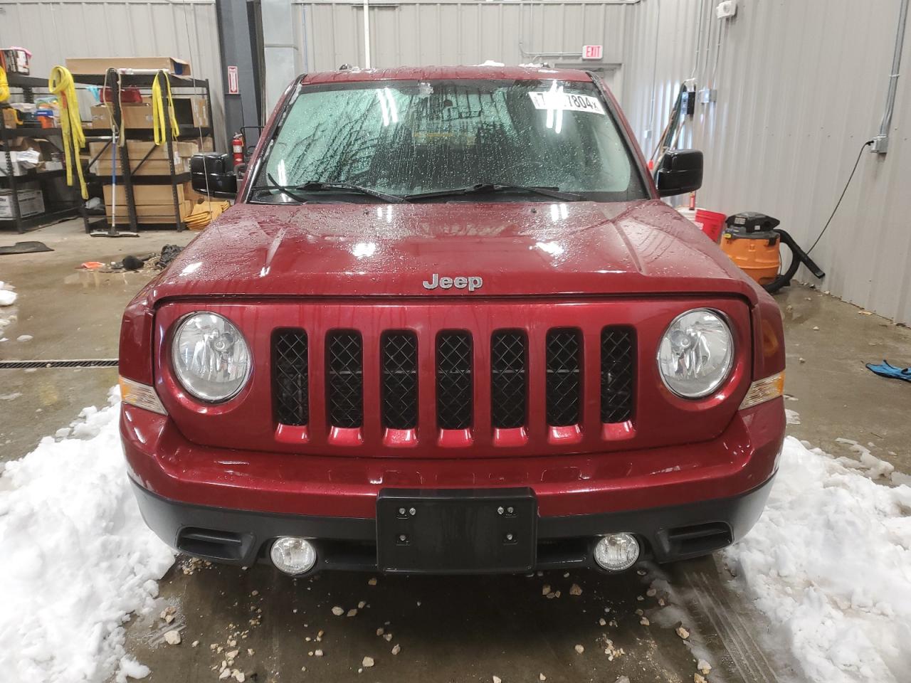 2017 Jeep Liberty (Patriot) VIN 1C4NJRFB2HD162782 Copart auction photo, rear end damage thumbnail 5