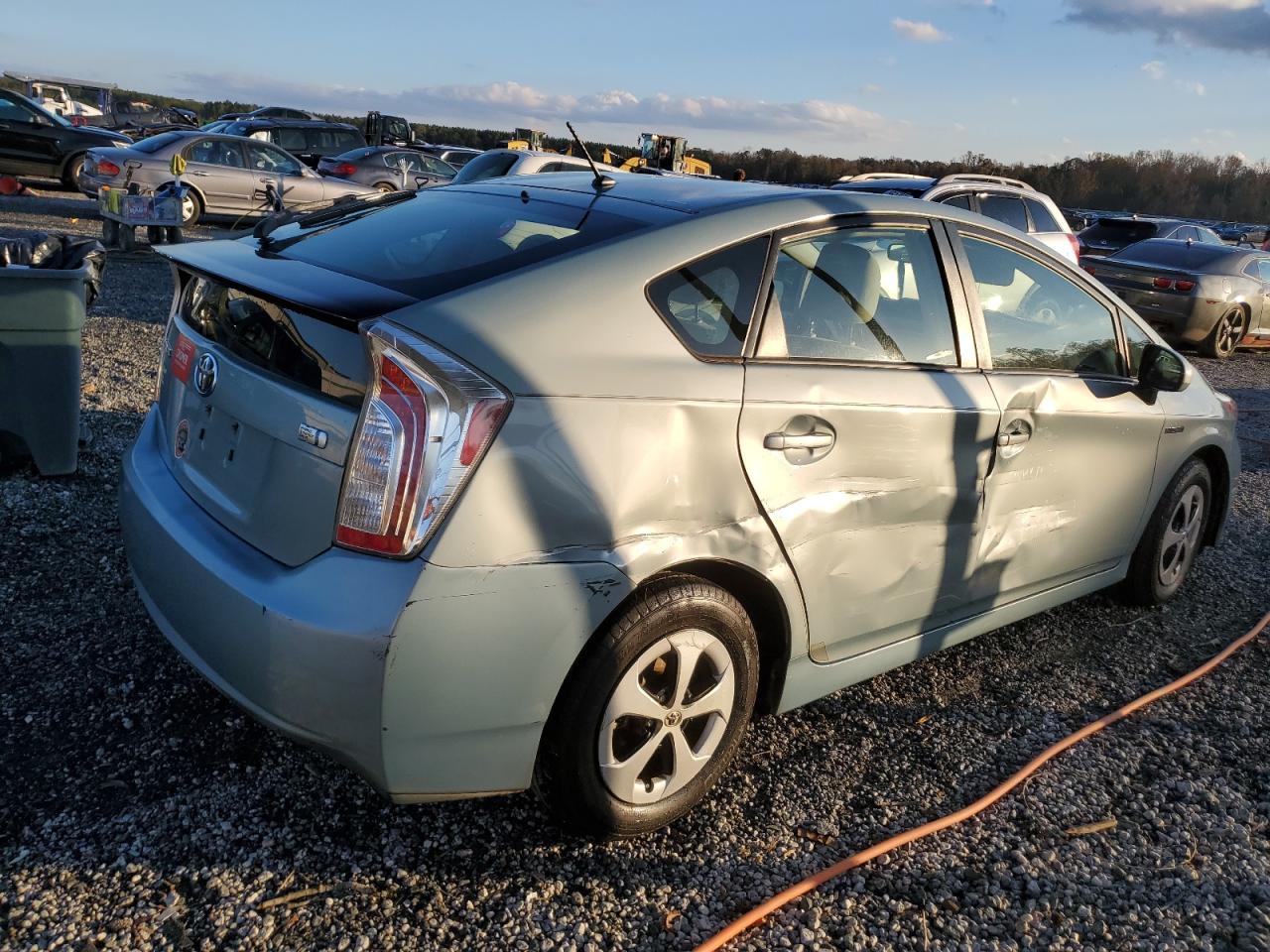 2015 Toyota Prius VIN JTDKN3DUXF1908046 Copart auction photo, side damage thumbnail 3
