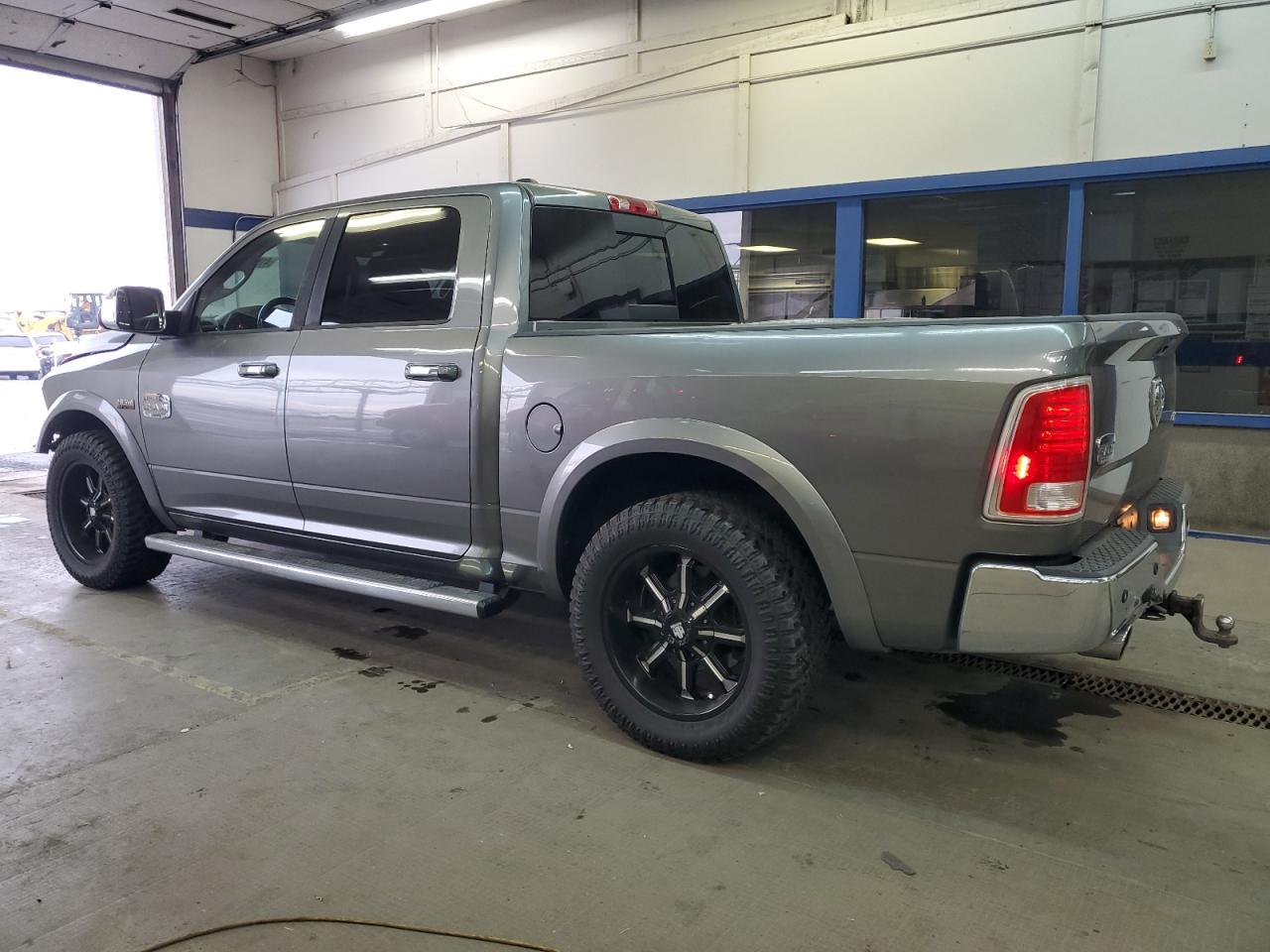 2013 RAM 1500 VIN 1C6RR7PT1DS556194 Copart auction photo, front end / side damage thumbnail 2