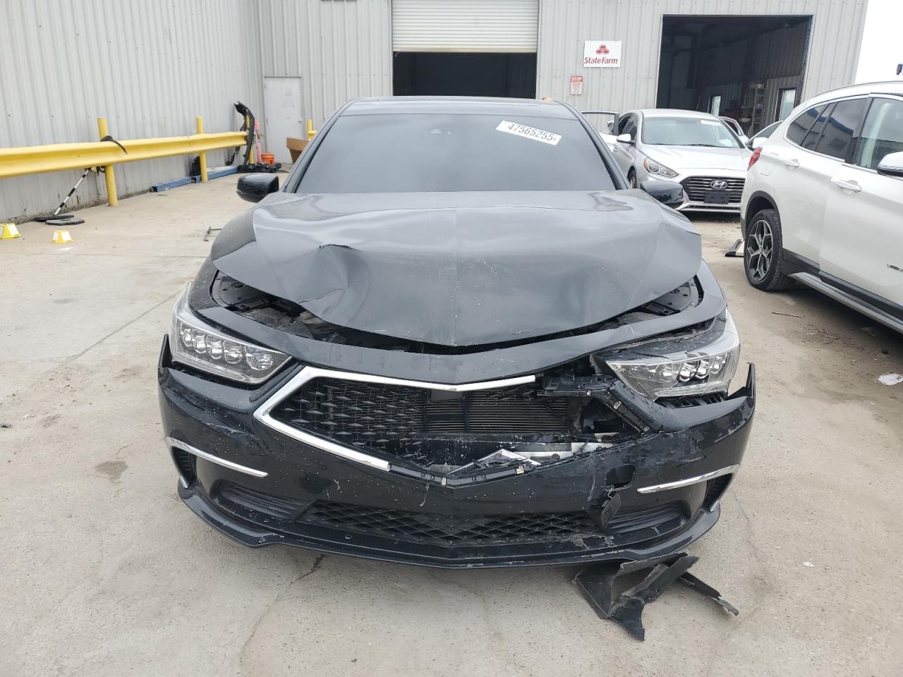 2018 Acura RLX VIN JH4KC1F5XJC000885 Copart auction photo, all over damage thumbnail 5