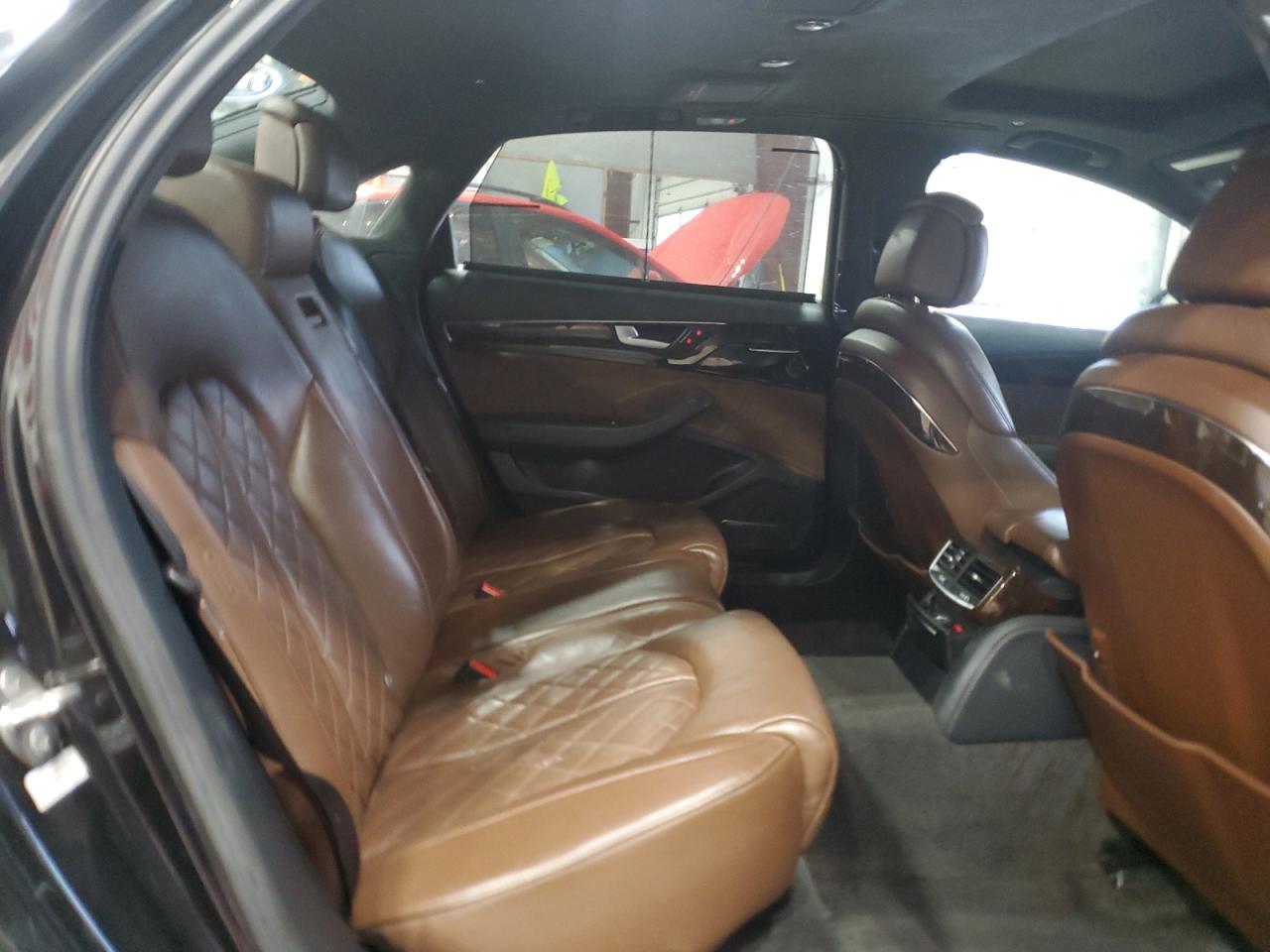 2015 Audi A8 VIN WAU32AFD3FN036507 Copart auction photo, rear end / minor dent/scratches damage thumbnail 10