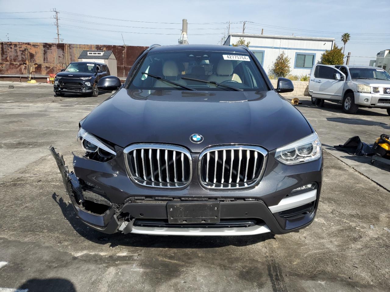2021 BMW X3 VIN 5UXTY3C02M9G49787 Copart auction photo, front end / side damage thumbnail 5