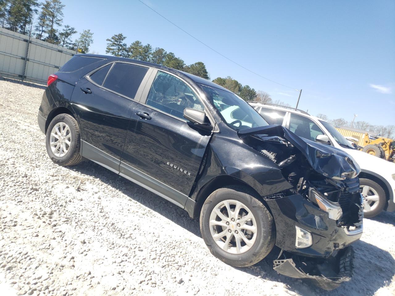 2021 Chevrolet Equinox VIN 2GNAXHEV3M6104103 Copart auction photo, front end / mechanical damage thumbnail 4