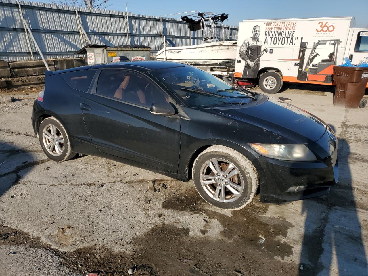 2011 Honda CR-Z VIN JHMZF1D66BS001427 Copart auction photo, front end / side damage thumbnail 4