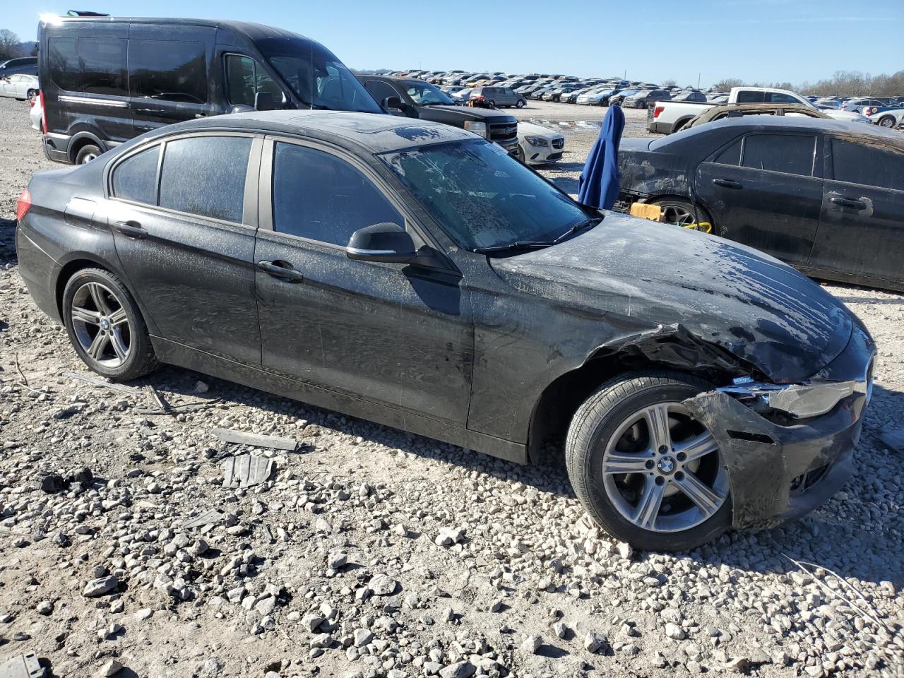 2013 BMW 3er VIN WBA3A5C52DF354939 Copart auction photo, side / undercarriage damage thumbnail 4