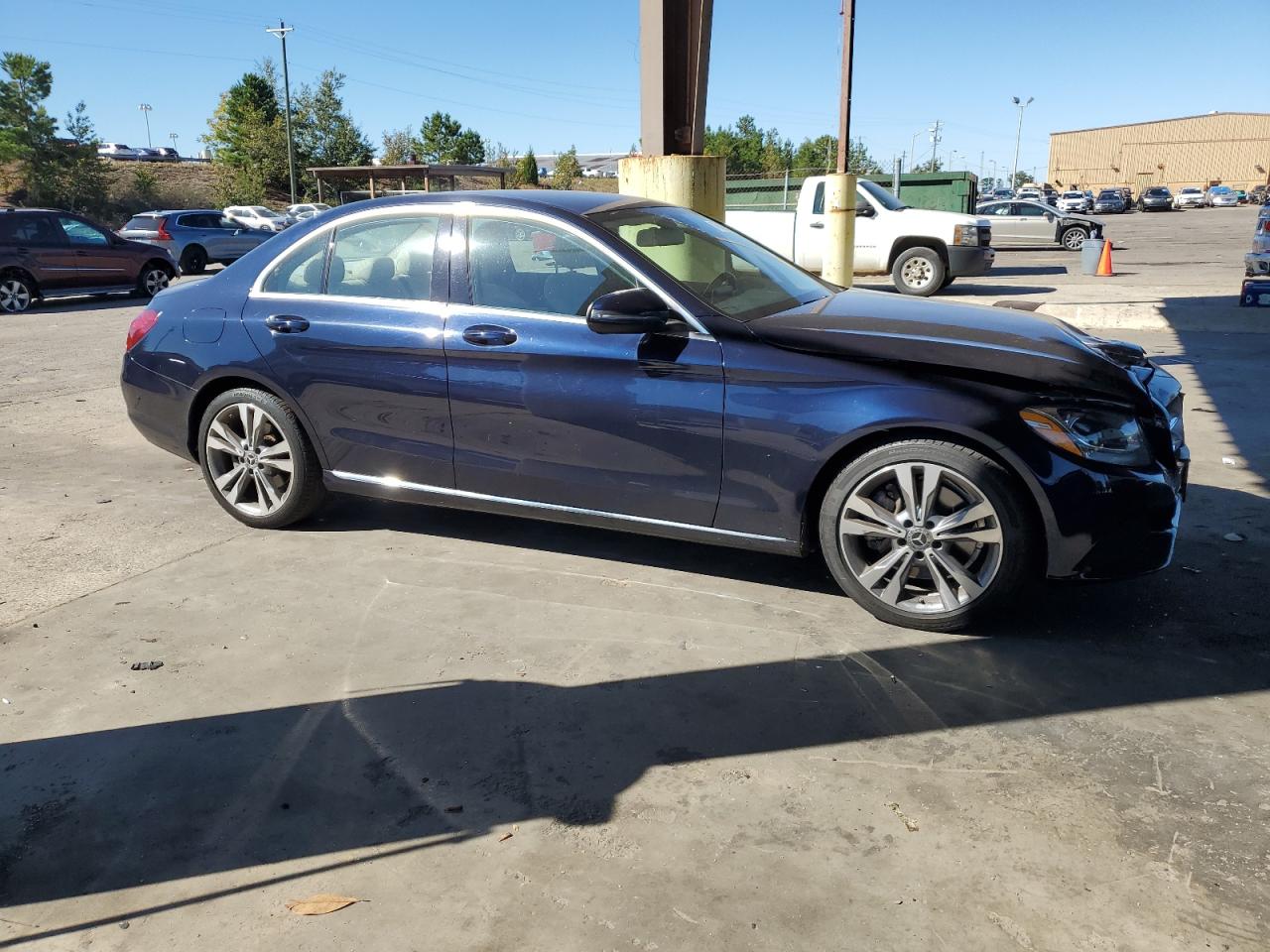 2017 Mercedes-Benz C-klasse VIN 55SWF4JB5HU218219 Copart auction photo, front end damage thumbnail 4