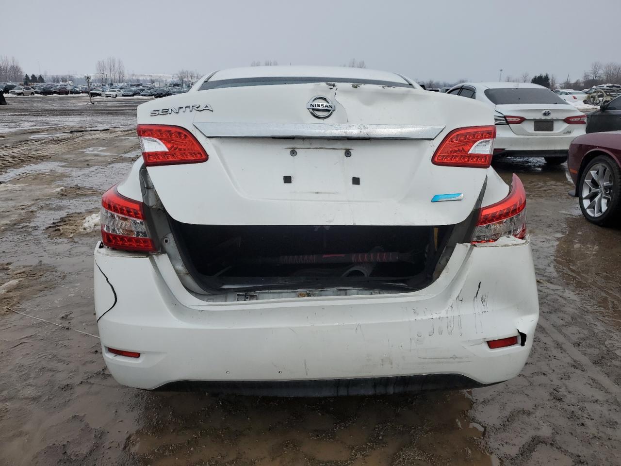 2014 Nissan Sentra VIN 3N1AB7AP4EL652510 Copart auction photo, rear end / side damage thumbnail 6