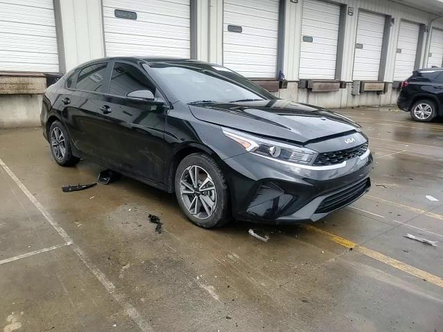 2023 KIA Forte VIN 3KPF24AD8PE665968 Copart auction photo, vandalism damage thumbnail 11