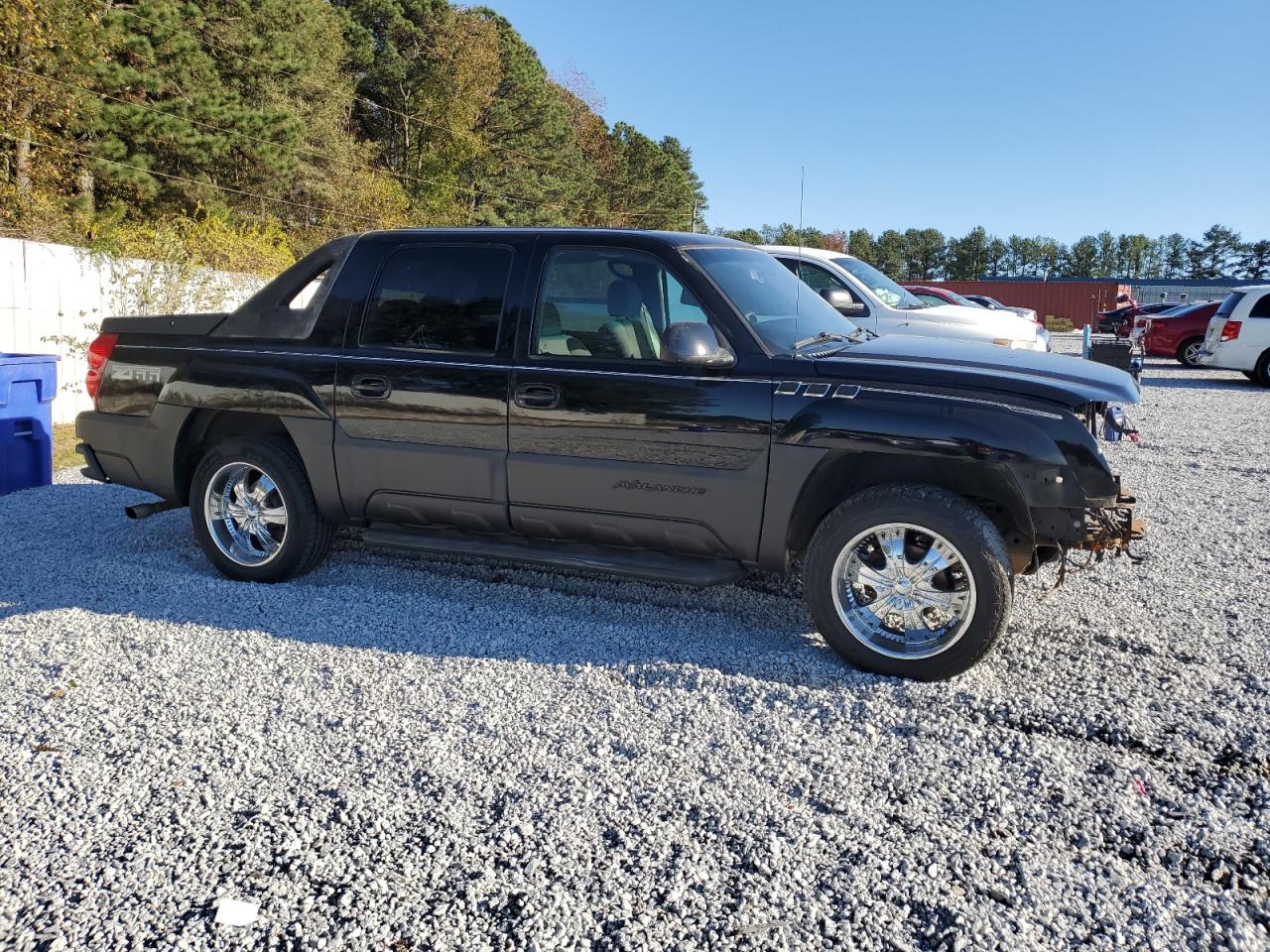 2003 Chevrolet Avalanche VIN 3GNEC13T63G276957 Copart auction photo, front end / minor dent/scratches damage thumbnail 4