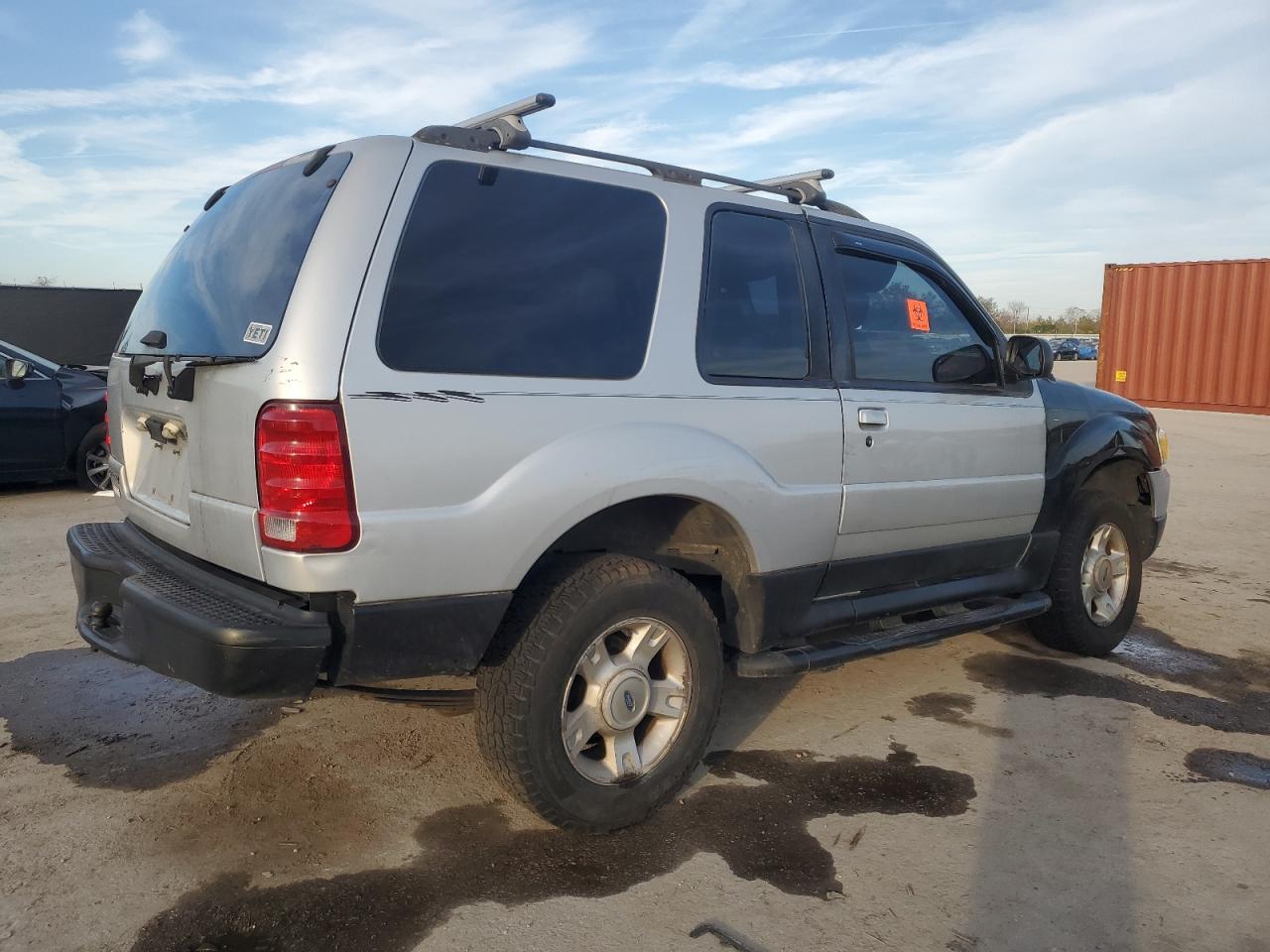 2001 Ford Explorer VIN 1FMYU60E91UC86264 Copart auction photo, all over damage thumbnail 3