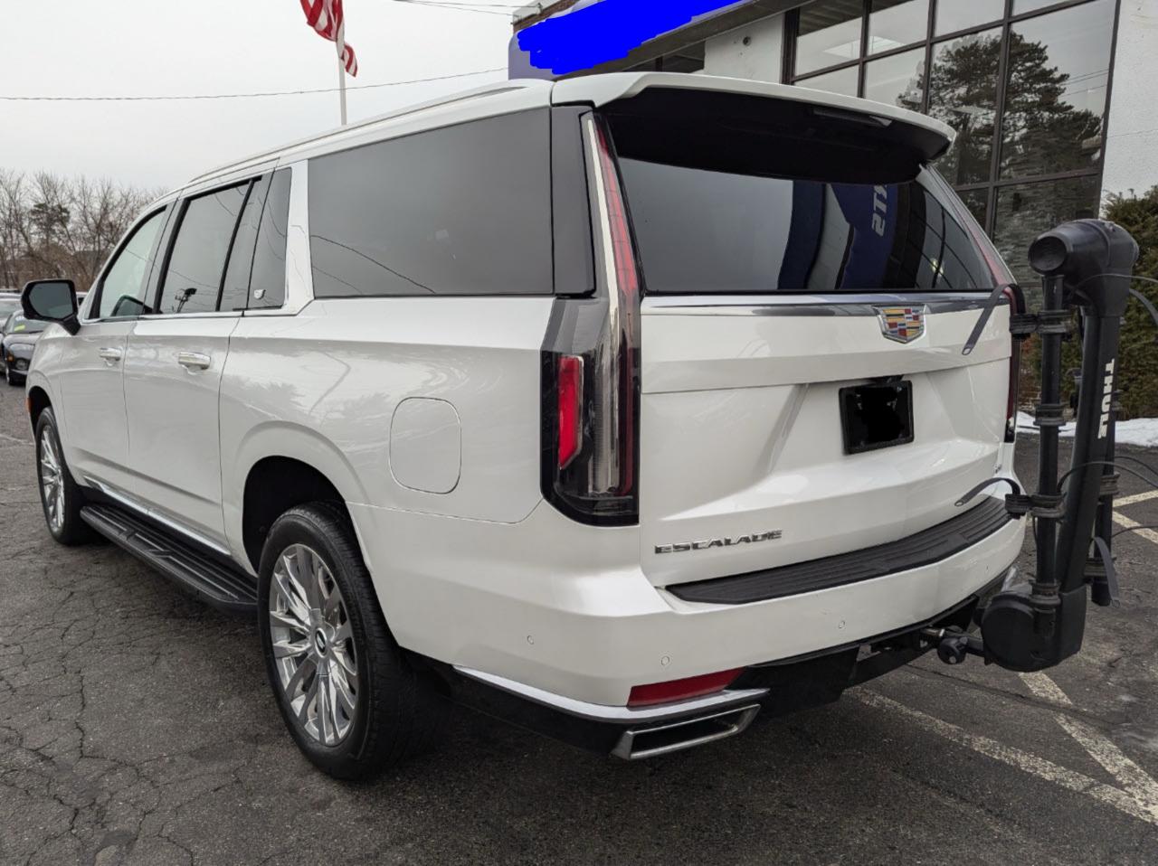 2021 Cadillac Escalade VIN 1GYS4KKL7MR424075 Copart auction photo, normal wear damage thumbnail 3